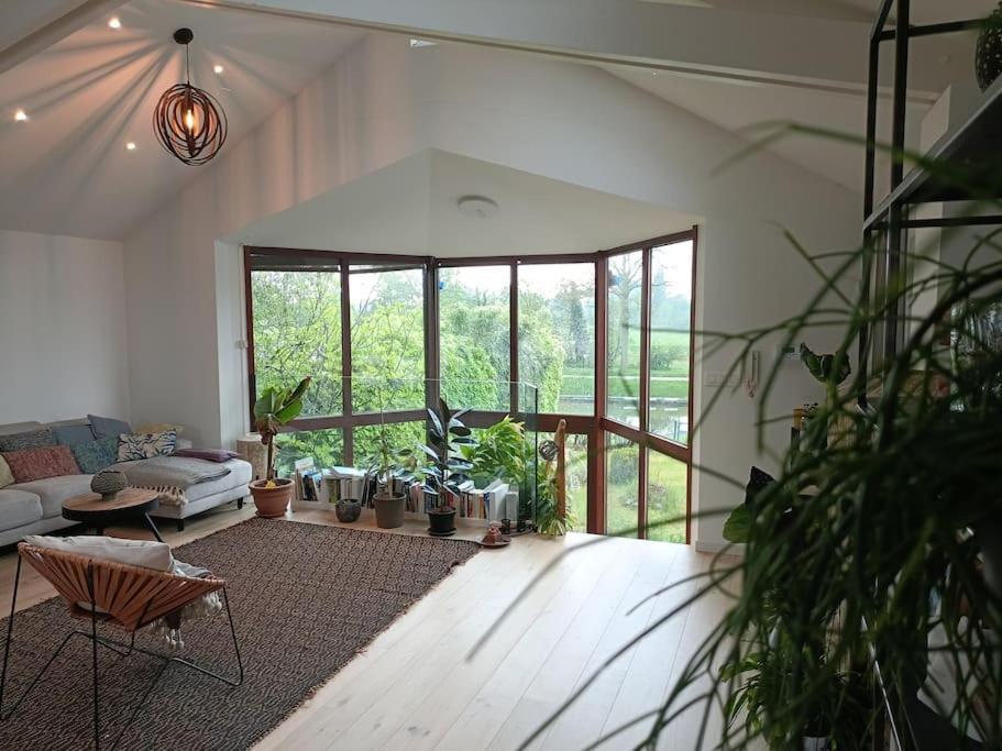 100% Vacation Feeling By The Waterside: Pian'Eau Villa Gent Eksteriør bilde